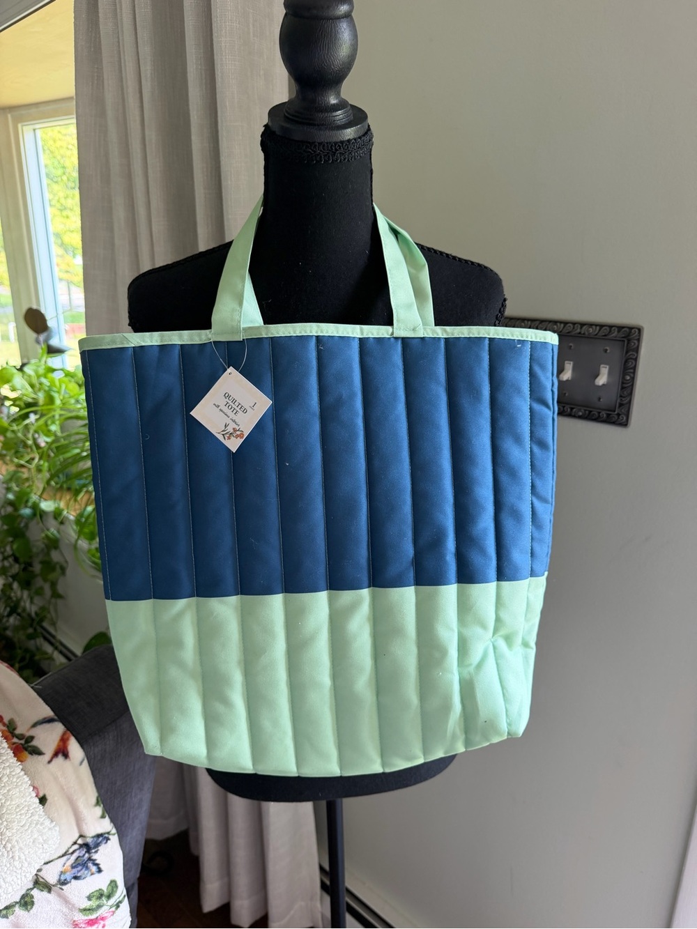 Quilted Two-Tone Navy and Mint Tote Bag - Unbranded